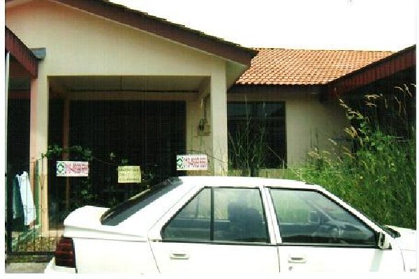 Rumah Teres 1 Tingkat No.489-A,Lorong Astana 17/2,Bandar Seri Astana,Sungai Petani,Kedah.(LPPEH*E-0396) Picture